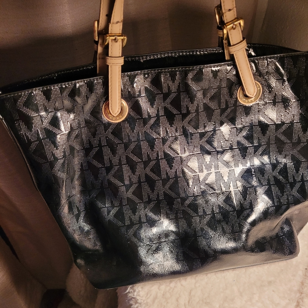 Michael Kors tote